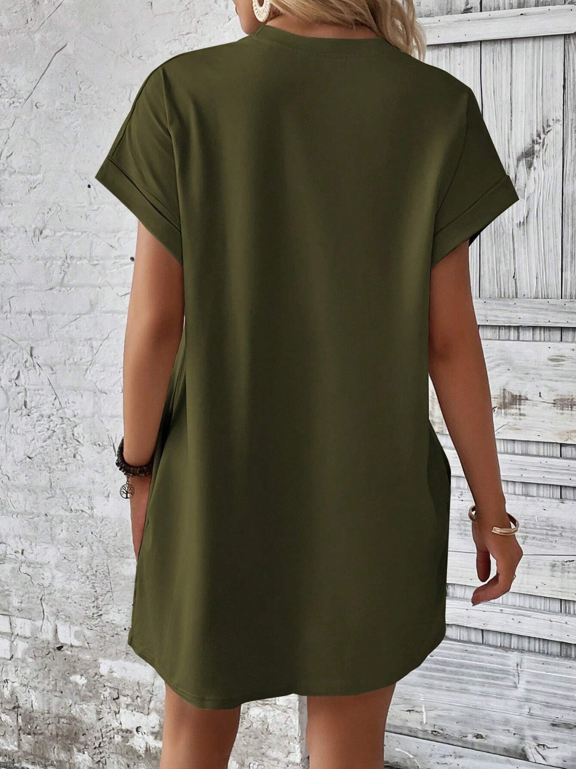Round Neck Short Sleeve Mini Dress Round Neck Short Sleeve Mini Dress